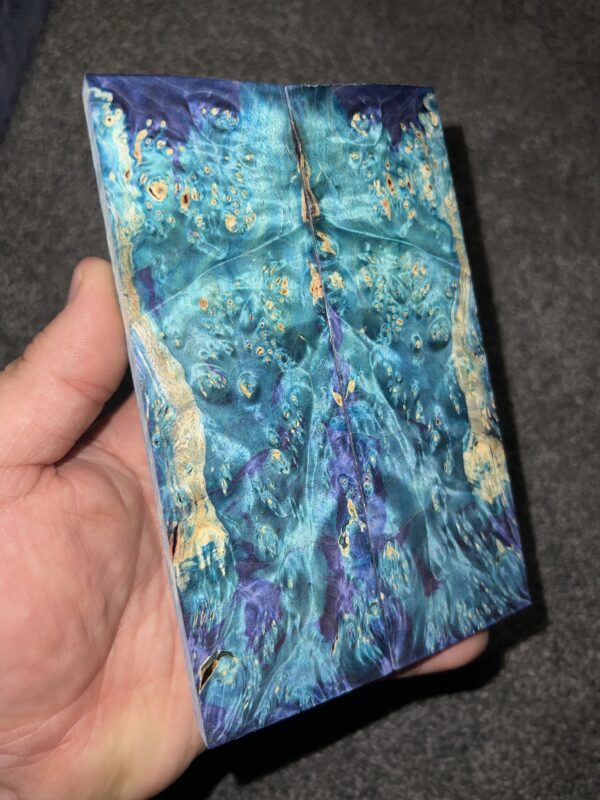 Boxelder burl scales!
