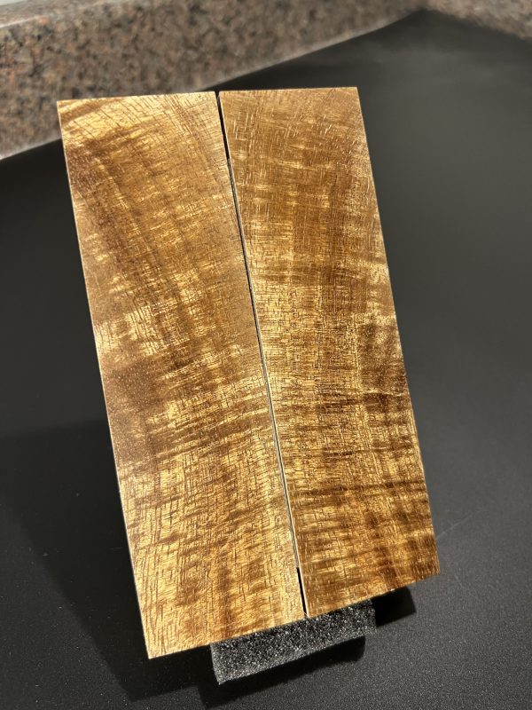 Curly Koa scales!