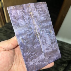 Bubbly quilted maple
